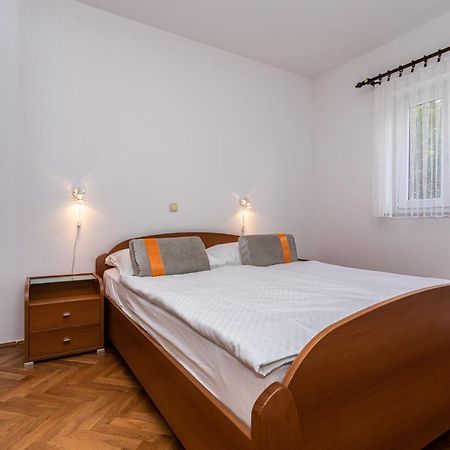 Apartments Crnekovic II Popa Dorcica Baška Buitenkant foto