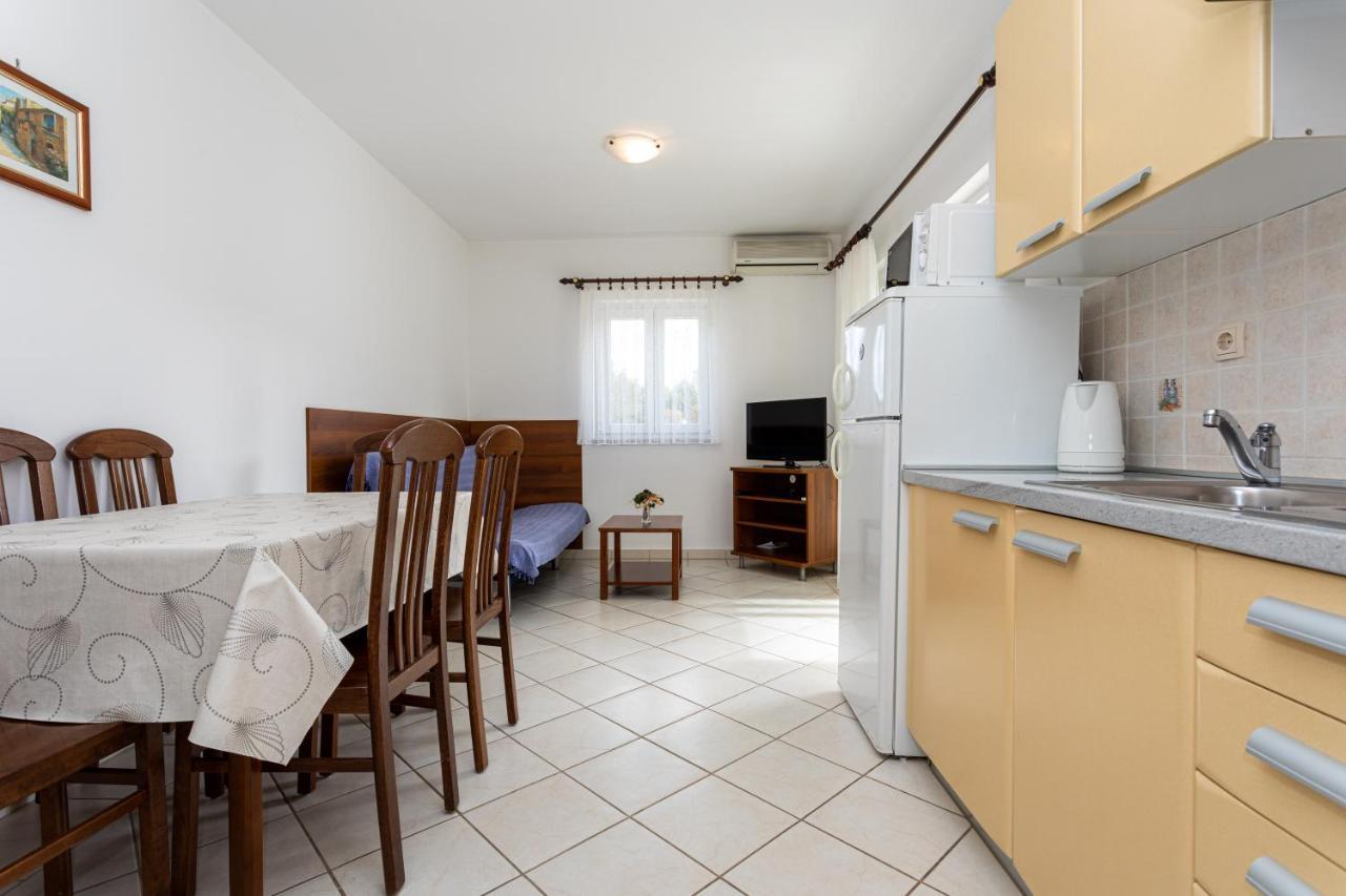 Apartments Crnekovic II Popa Dorcica Baška Buitenkant foto