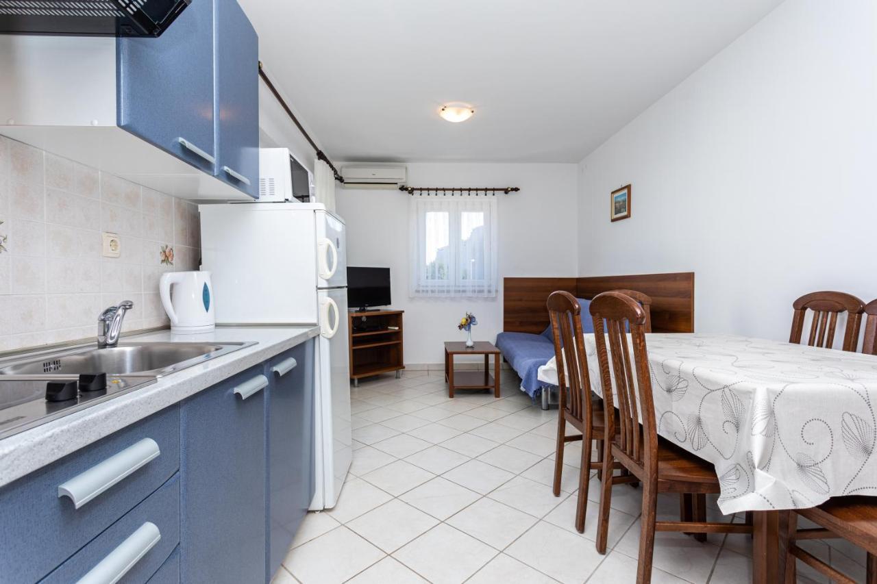 Apartments Crnekovic II Popa Dorcica Baška Buitenkant foto