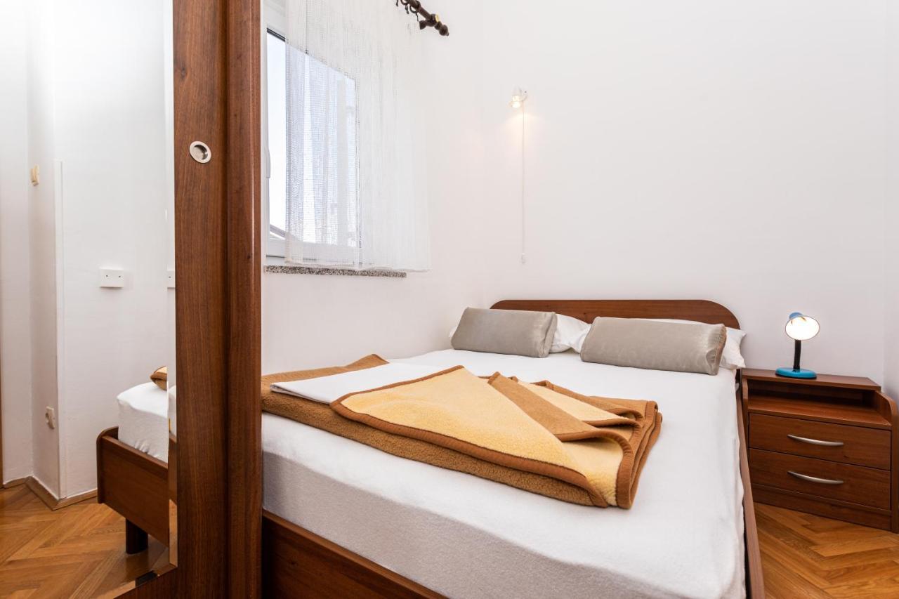 Apartments Crnekovic II Popa Dorcica Baška Buitenkant foto